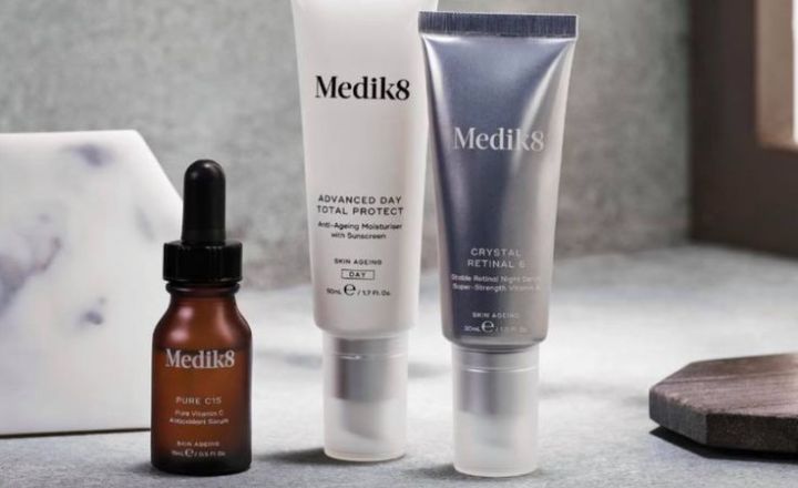 Medik8 crystal Retinal vs Retinol-benefits