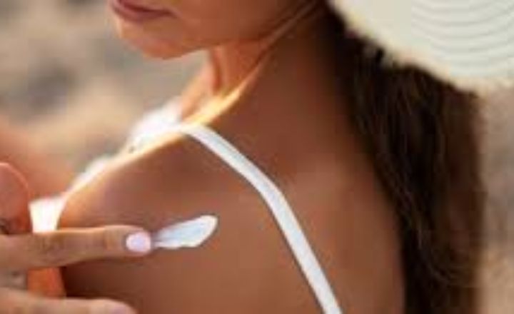 Does Sun Tan Lotion Expire? How to know