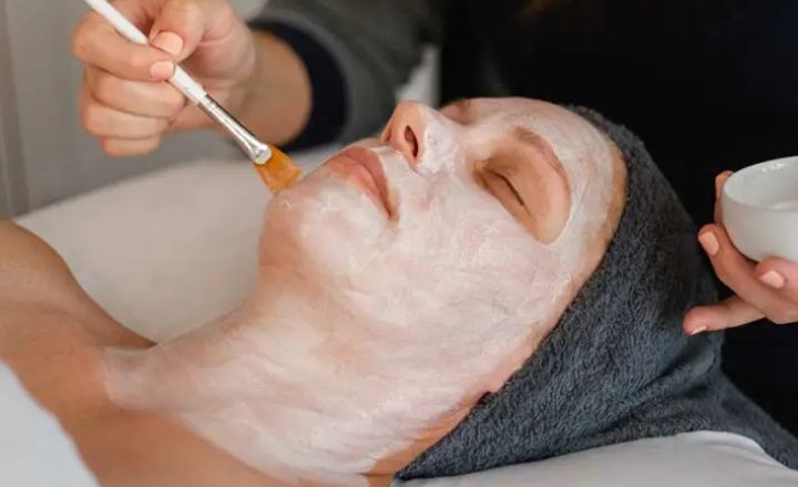 Should You Wash Your Face After A Facial? - The Hidden Tricks