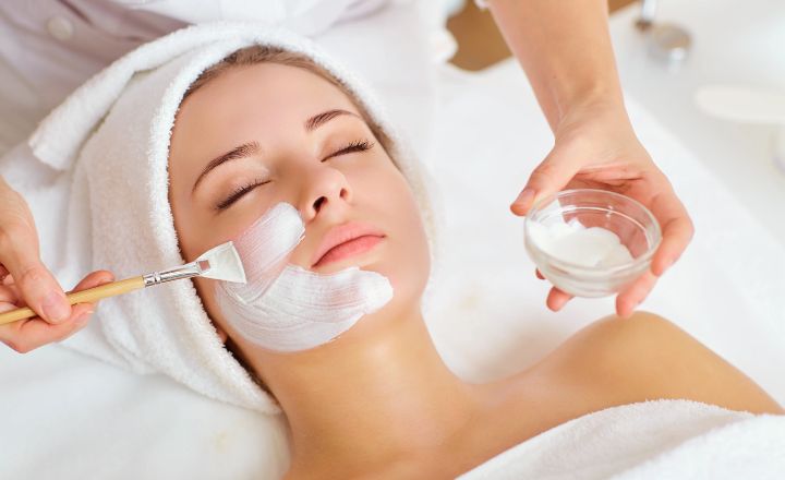 Express Facials: A Quick Glow-Up Compared to Full Treatments