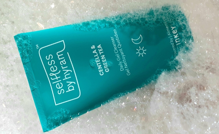 Hyram Centella and Green Tea Hydrating Gel Cleanser